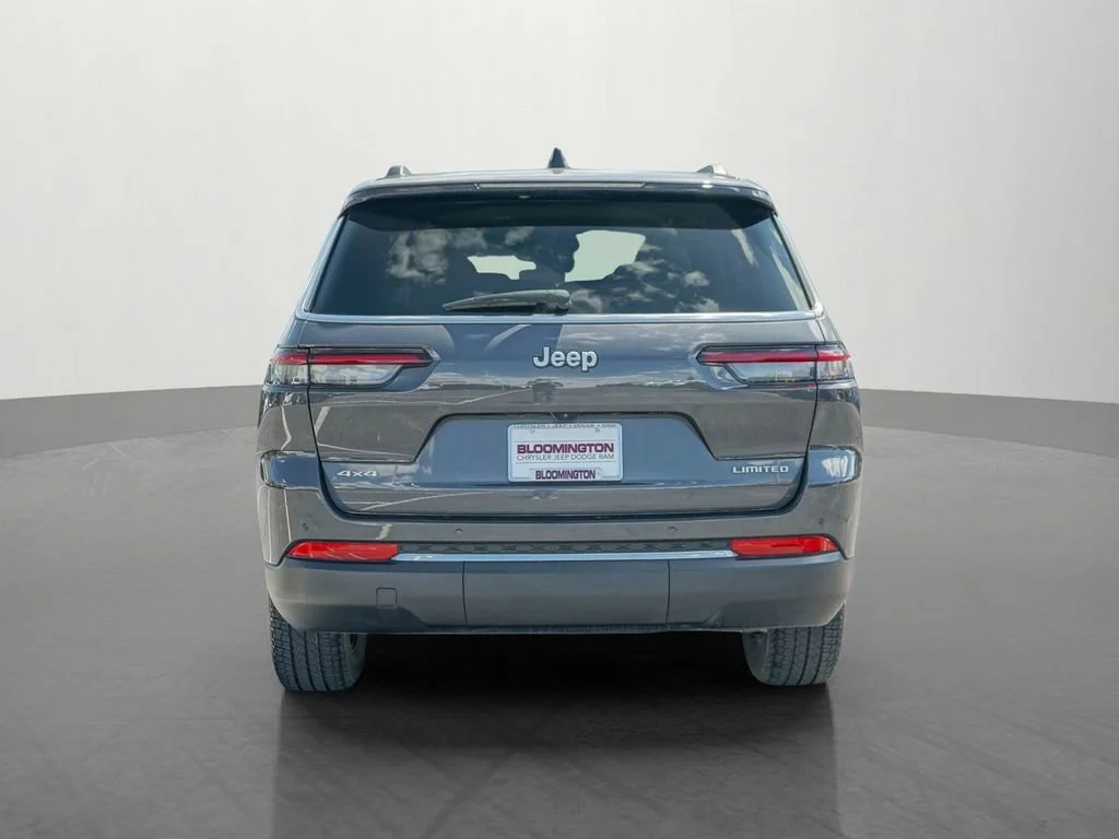 Used 2024 Baltic Gray Metallic Clearcoat Jeep Limited image 6