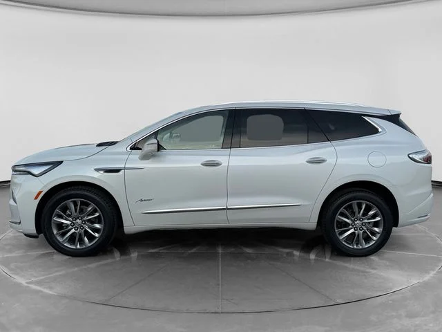 Used 2023 White Buick Avenir image 6