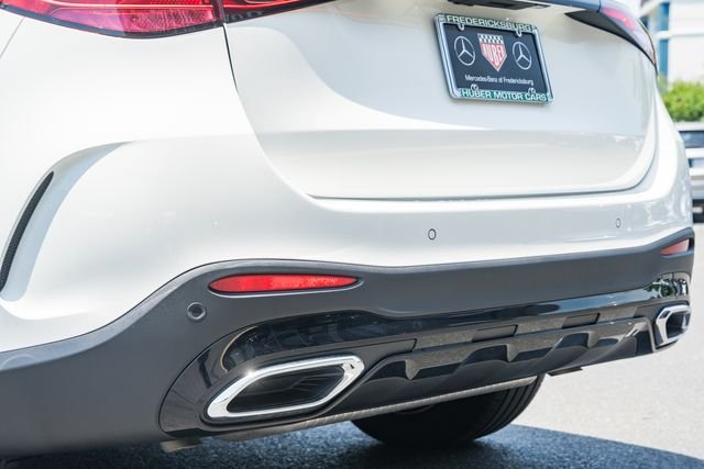 Certified Used 2025 Polar White Mercedes-Benz GLC 300 image 9