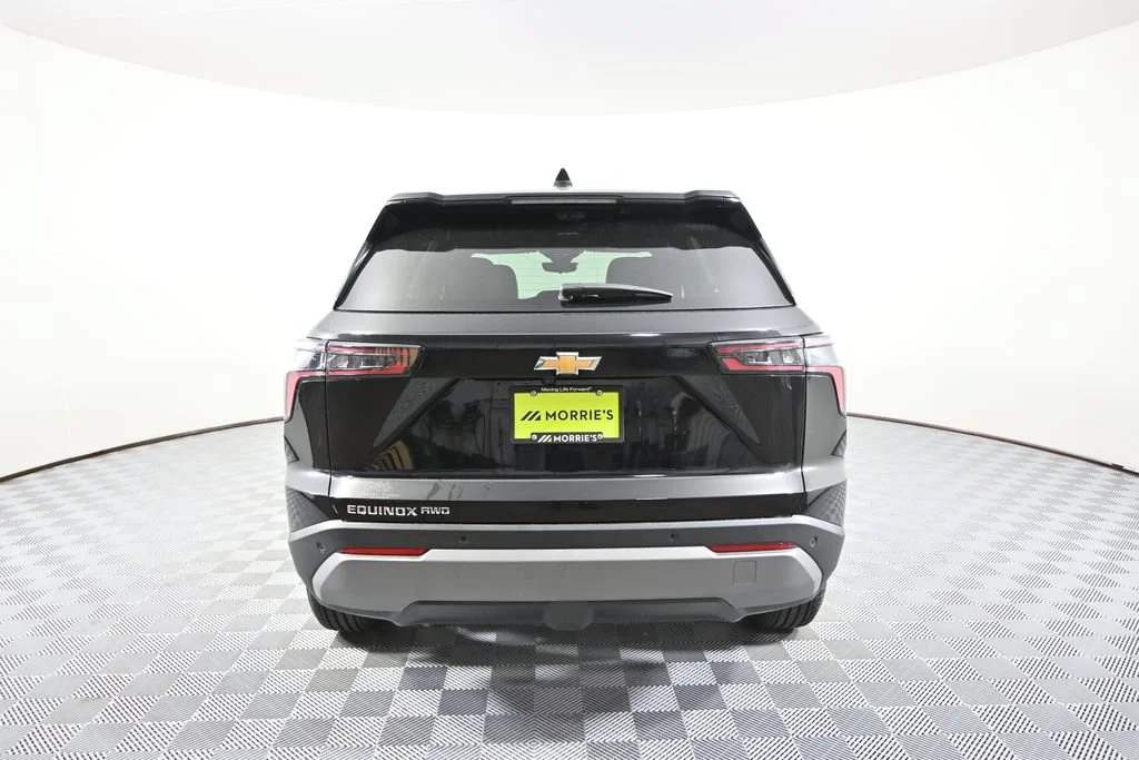 New 2026 Mosaic Black Metallic Chevrolet LT image 5