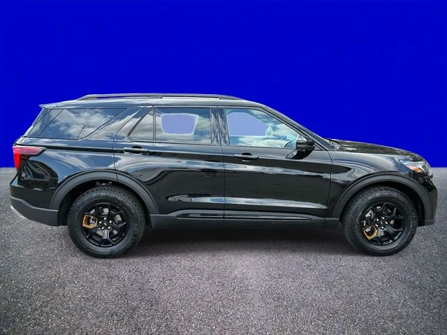 New 2026 Agate Black Metallic Ford Tremor® image 2