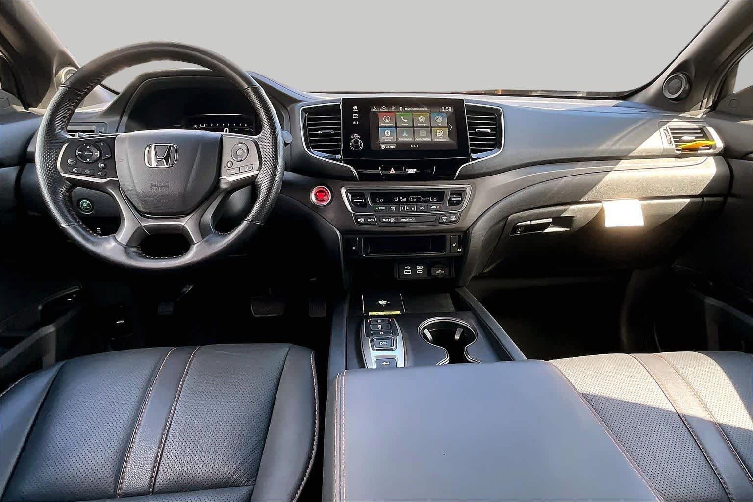 Used 2024 Lunar Silver Metallic Honda TrailSport image 15