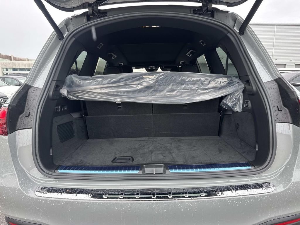 New 2026 MANUFAKTUR Alpine Grey Mercedes-Benz GLS 580 image 5