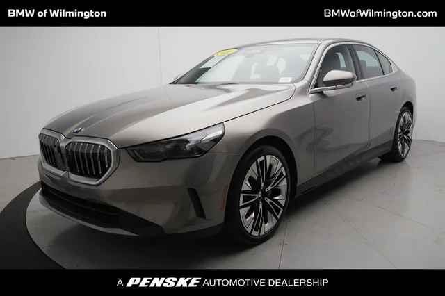 2026 BMW 5 Series 530i