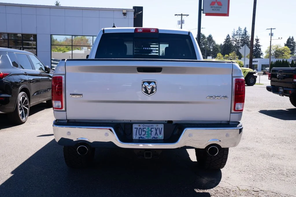 Used 2018 Silver Ram Laramie image 6