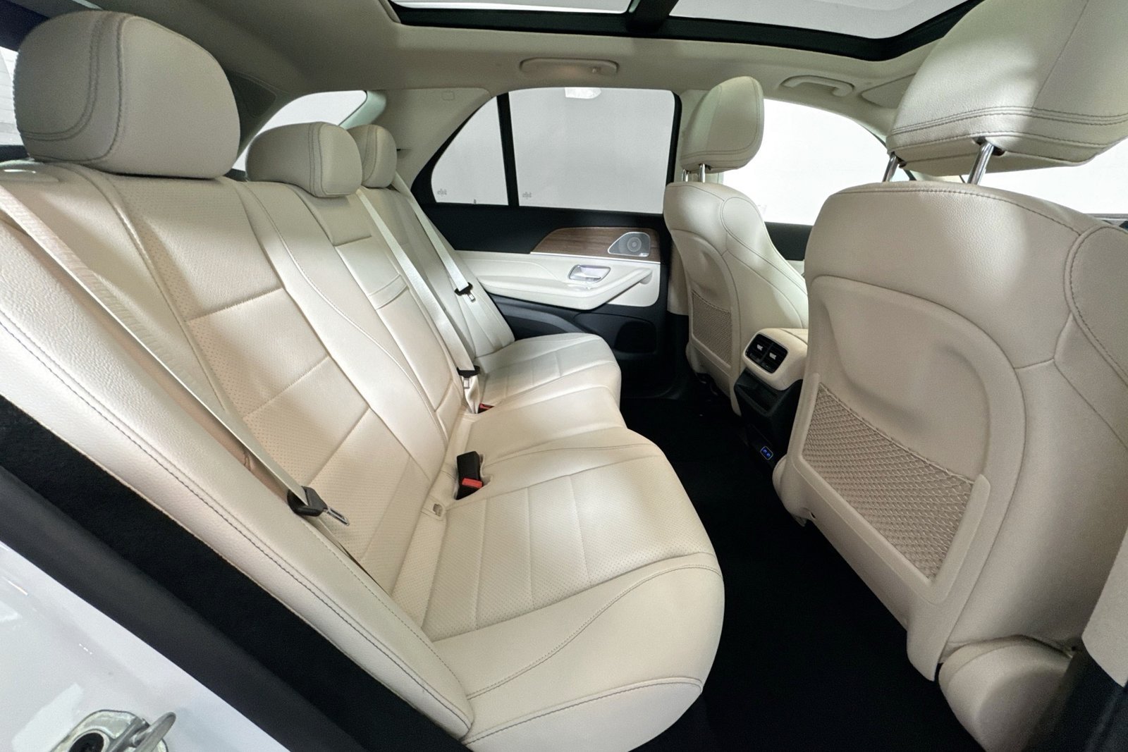 New 2026 Polar White Mercedes-Benz GLE 450 image 25