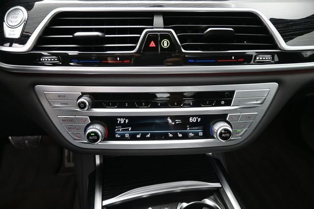 Used 2022 White BMW 740i image 6