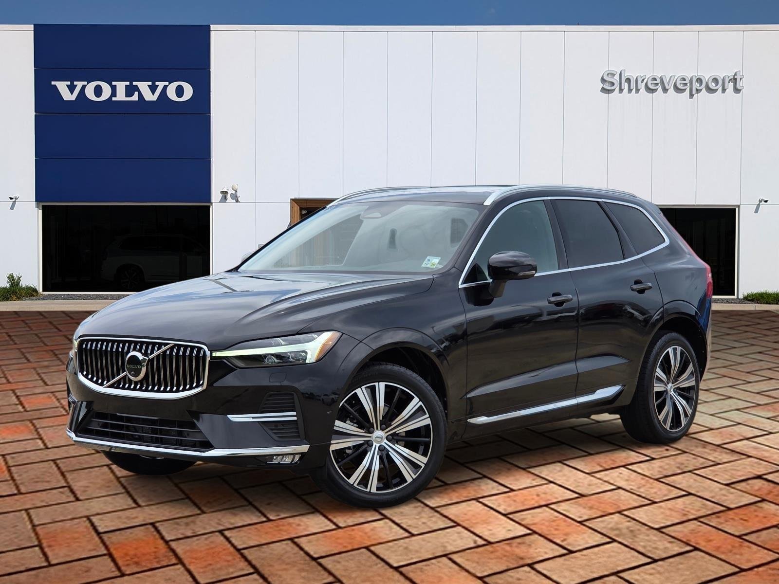Used 2023 BLACK VOLVO  image 1