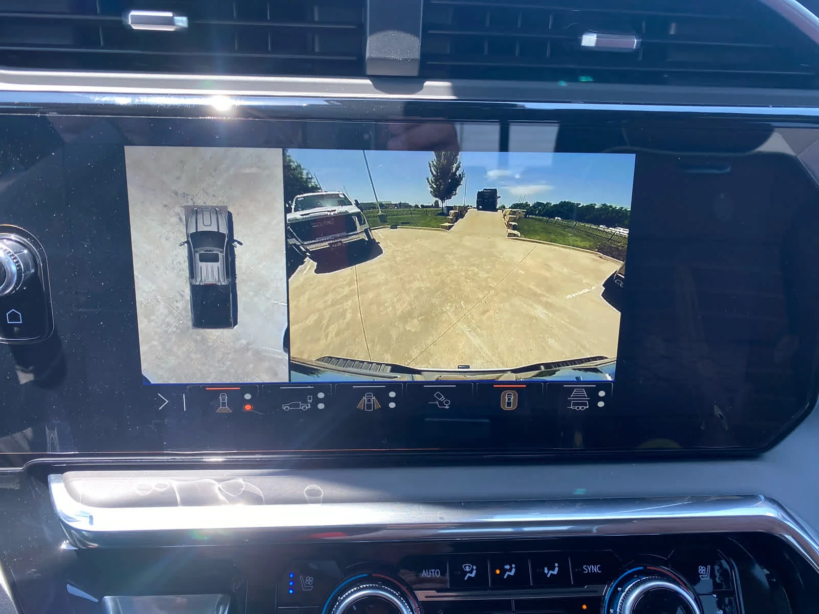 New 2026 Glacier White Tricoat GMC Denali Ultimate image 16