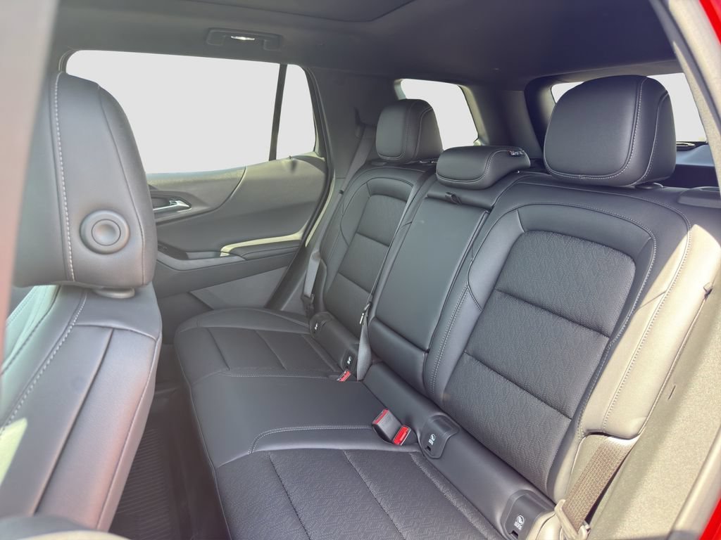 2026 Chevrolet Equinox LT - Photo 13