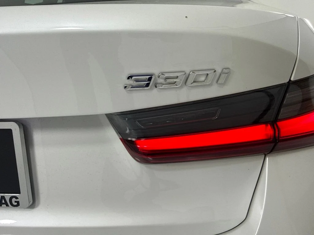 Used 2026 White BMW 330i xDrive image 43