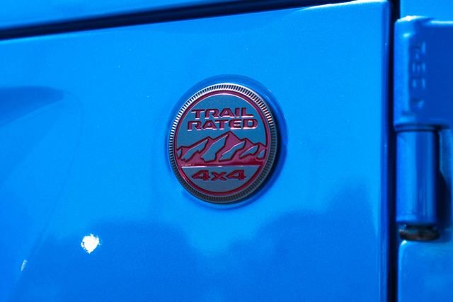 Used 2024 Blue Pearl Jeep Rubicon image 15