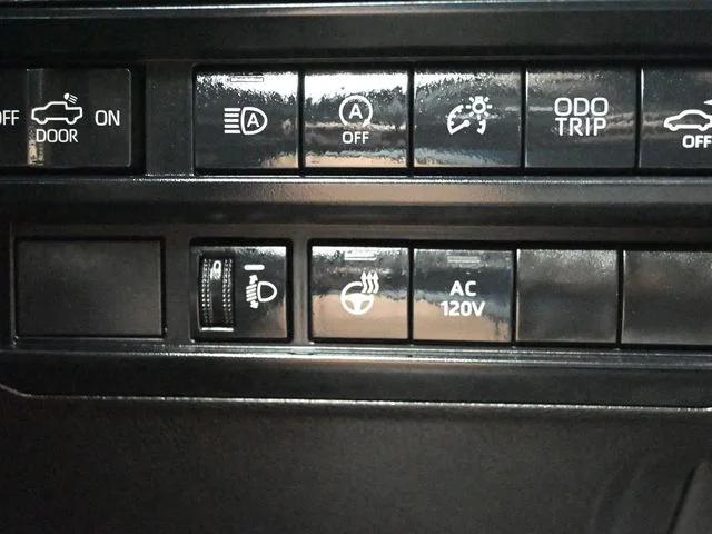Used 2022 Black Toyota SR5 image 22