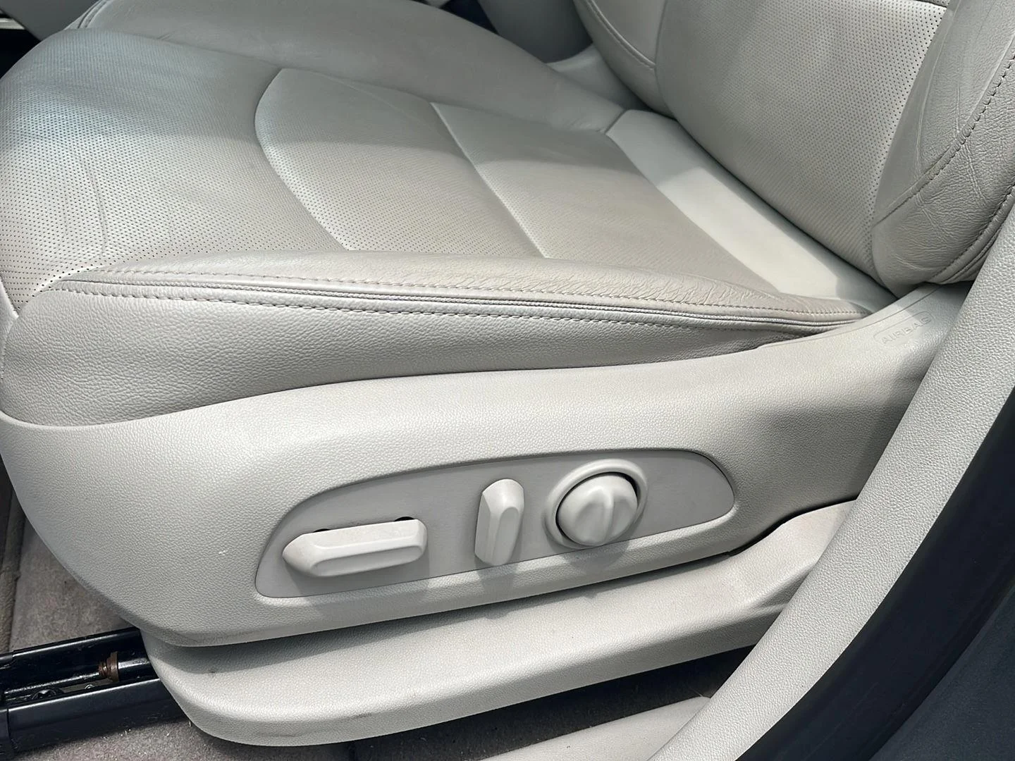 Used 2018 MINERAL METALLIC GMC Denali image 20