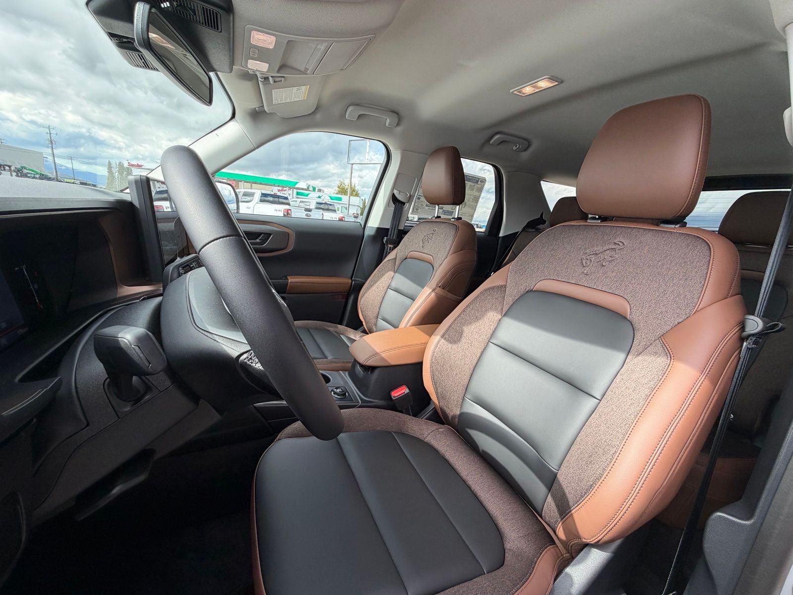 New 2026 Space White Metallic Ford Outer Banks® image 12