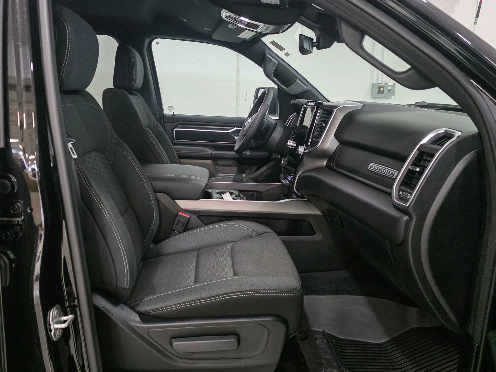 2026 RAM 1500 Big Horn/Lone Star - Photo 21