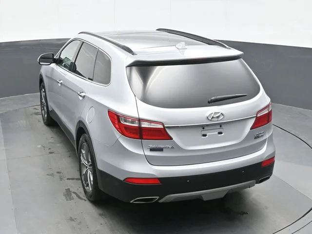 Used 2016 Silver Hyundai Limited image 10