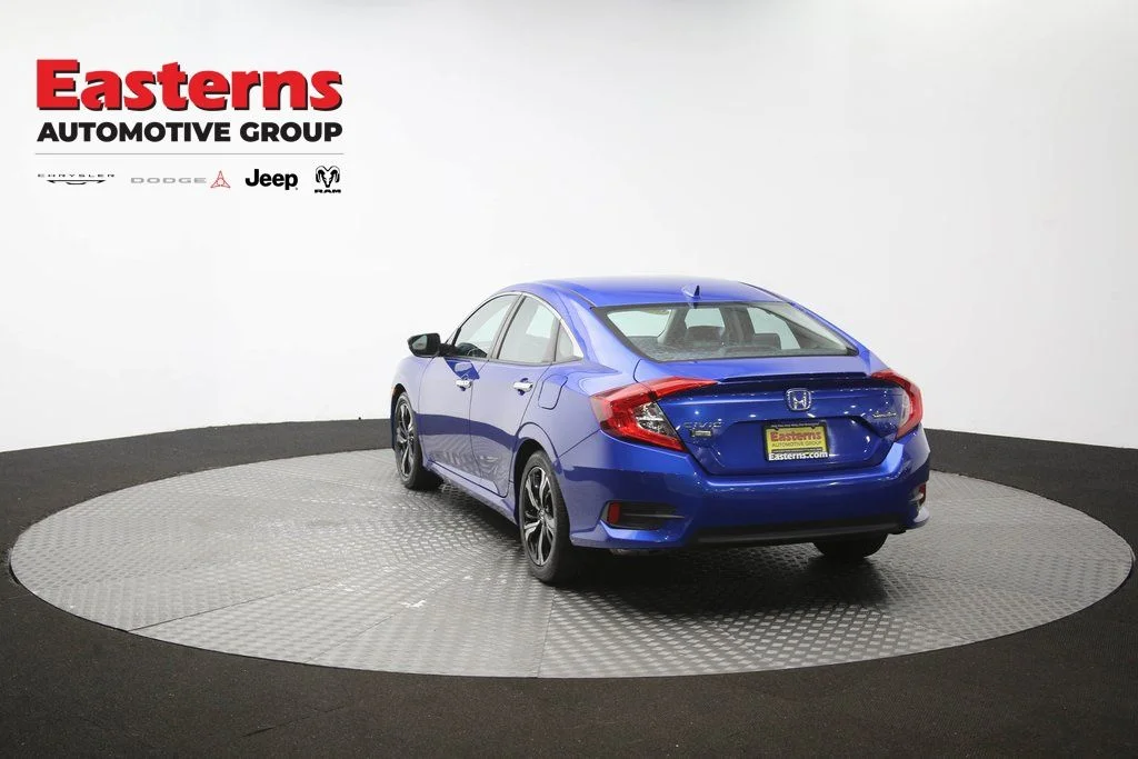 Used 2017 Blue Honda Touring image 66