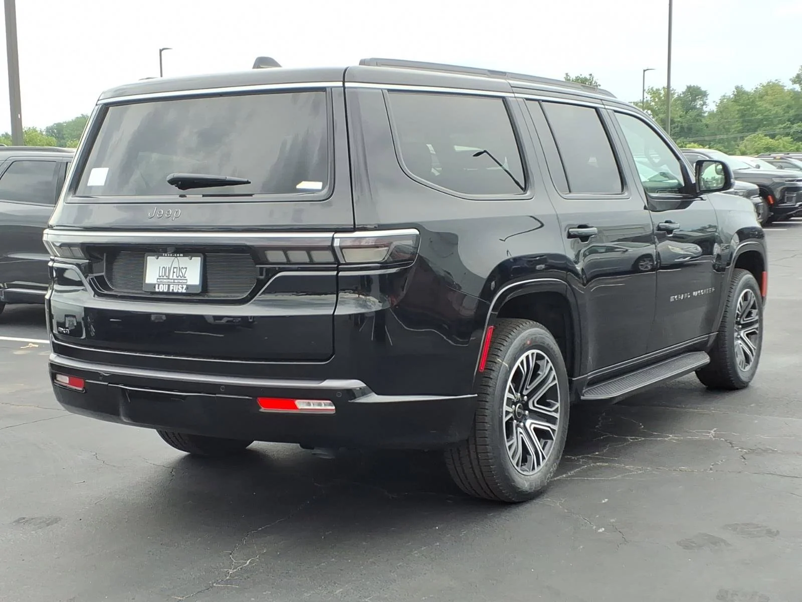 New 2026 High Gloss Black Exterior Paint Jeep  image 17
