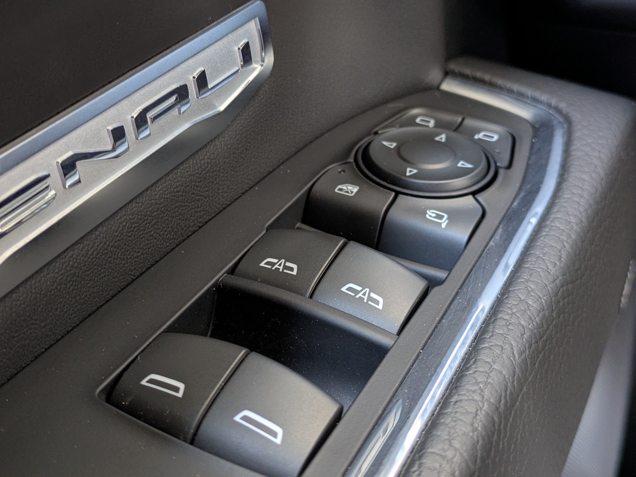 Used 2023 Titanium Rush Metallic GMC Denali image 28