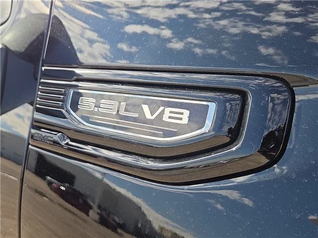 New 2026 Onyx Black GMC Elevation image 8