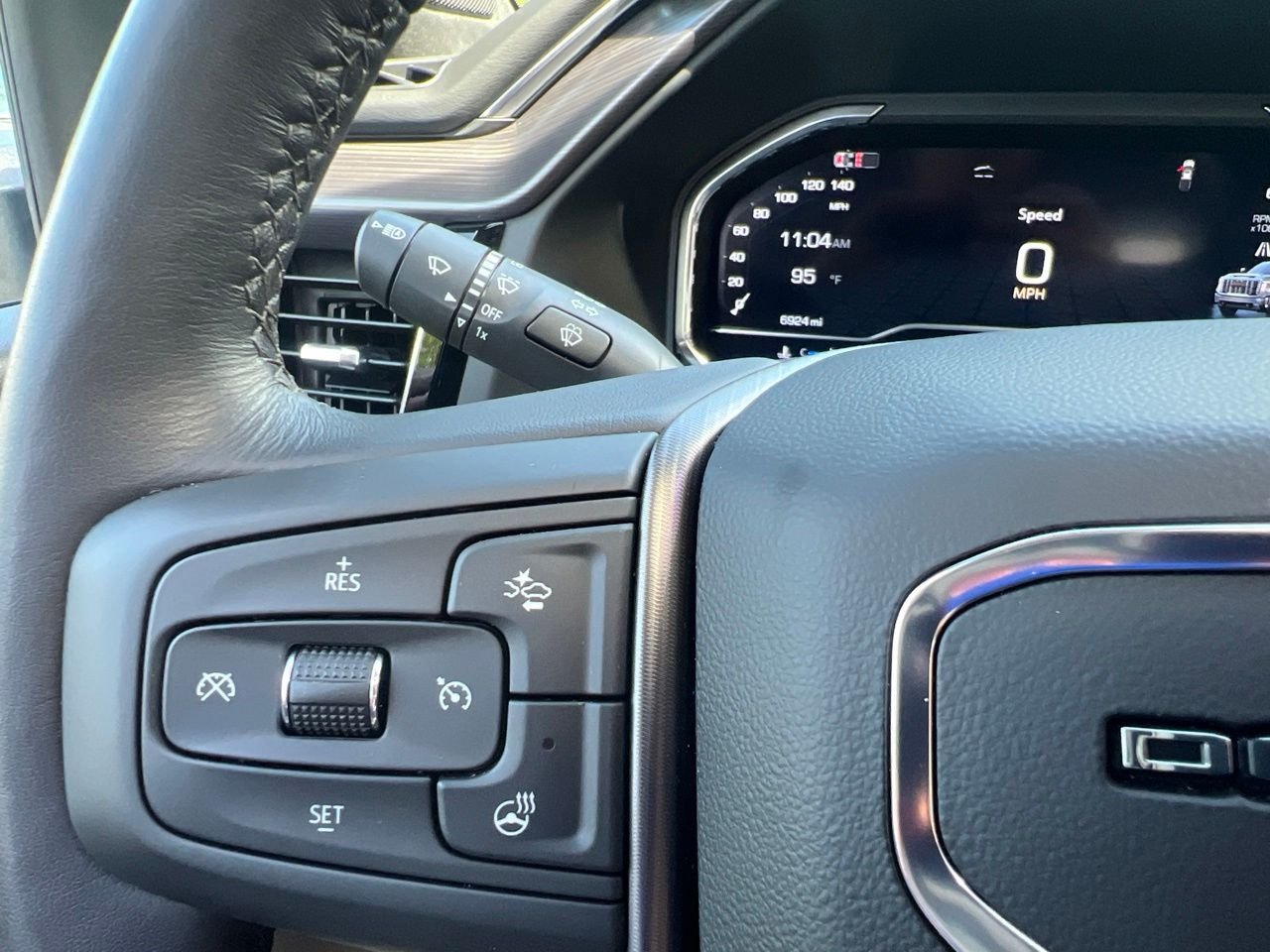 Used 2024 Silver GMC Denali Ultimate image 33