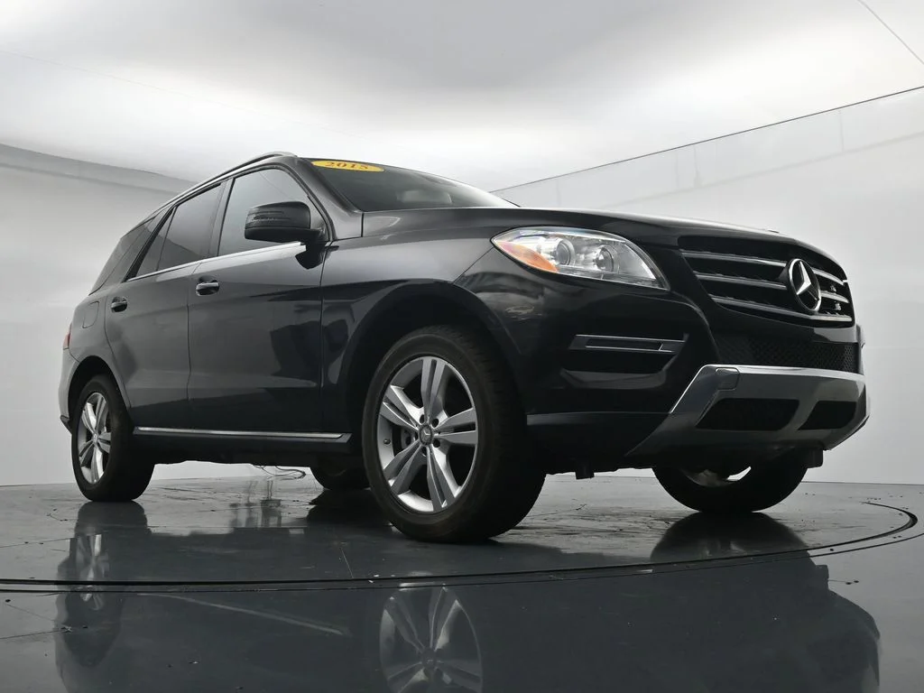 Used 2015  Mercedes-Benz ML 350 image 28