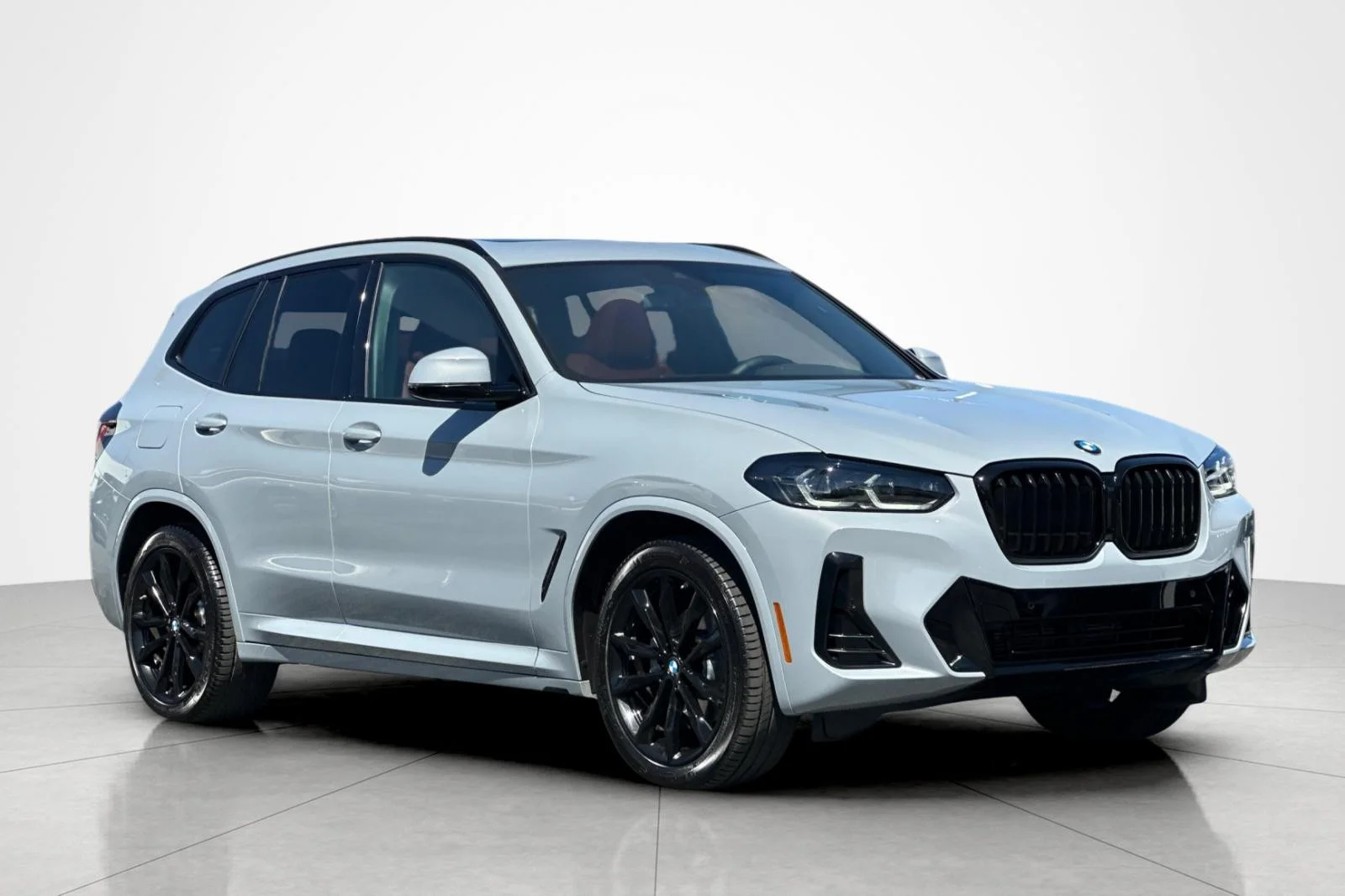 Used 2023 Brooklyn Grey Metallic BMW sDrive30i image 7