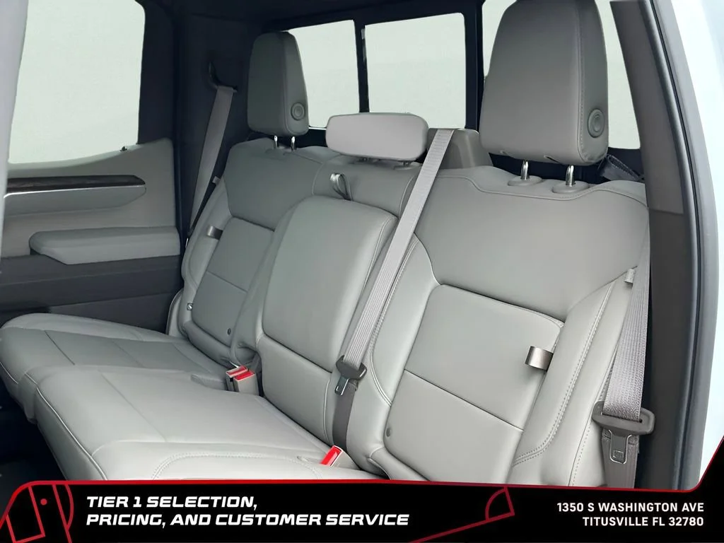 New 2026 Glacier White Tricoat GMC SLT image 23