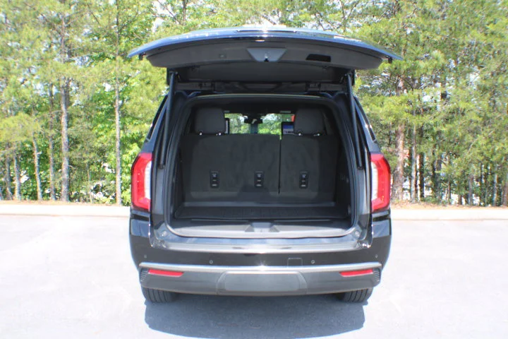Certified Used 2024 Onyx Black GMC SLT image 19