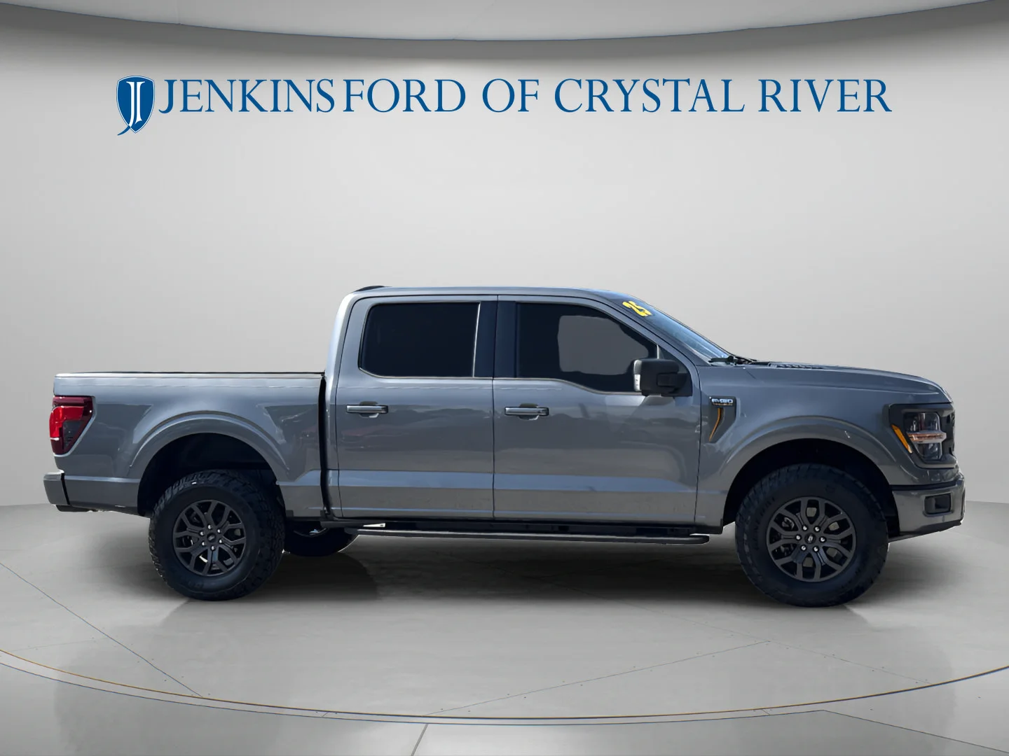 Used 2025 Carbonized Gray Metallic Ford Tremor image 5