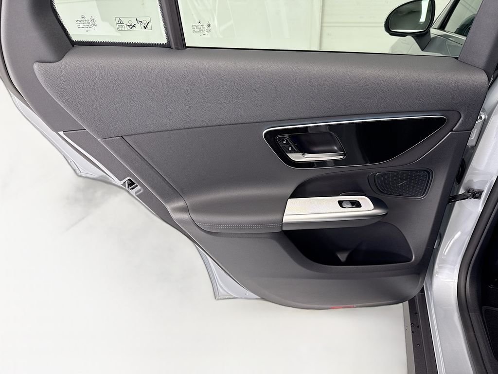New 2026 Cirrus Silver Metallic Mercedes-Benz GLC 300 image 25
