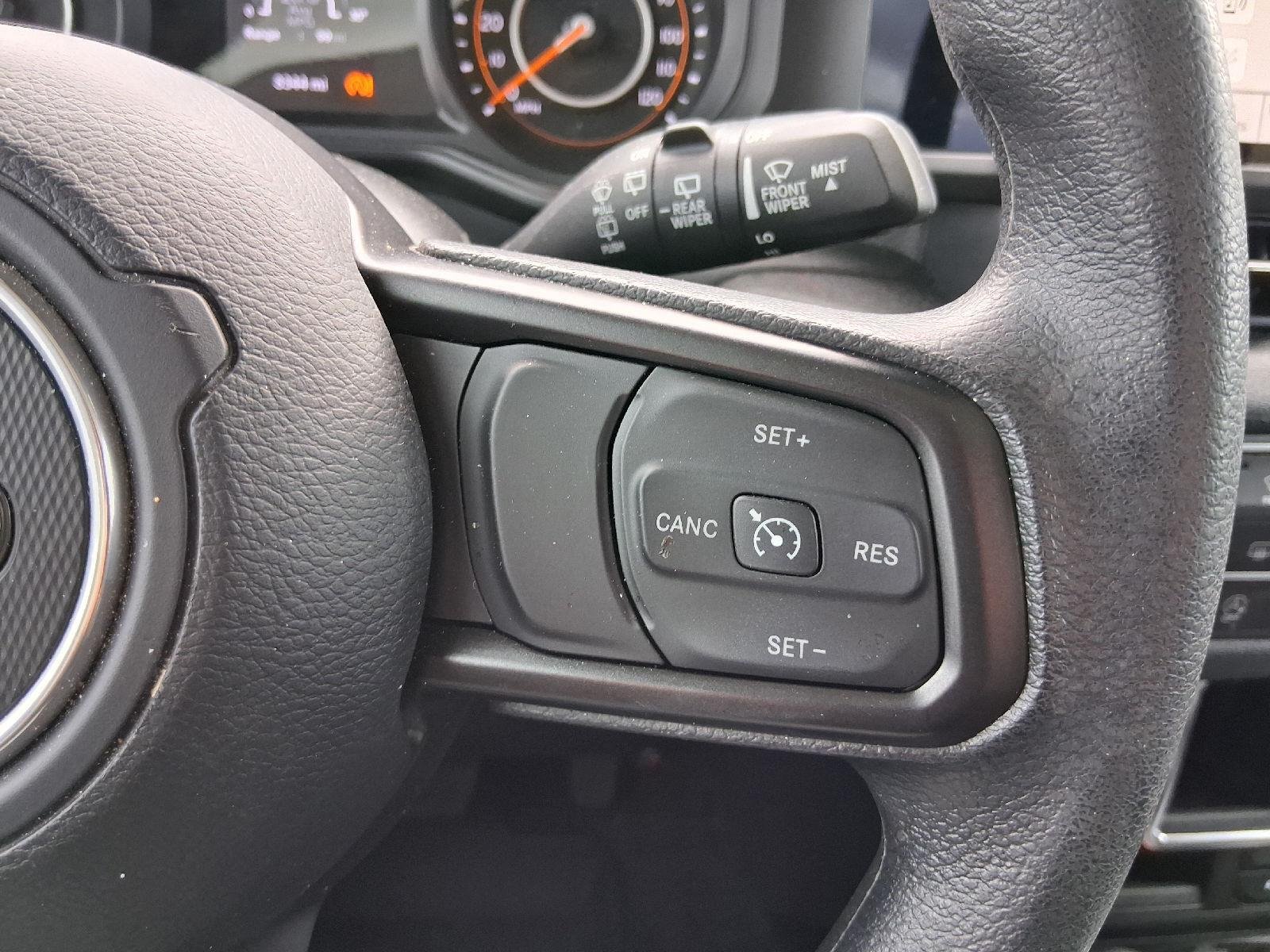 Used 2024 Earl Clearcoat Jeep Sport image 28