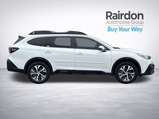 Used 2022 Crystal White Pearl Subaru Limited image 8
