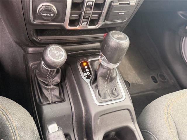Used 2024 Silver Zynith Clearcoat Jeep Sport S image 20