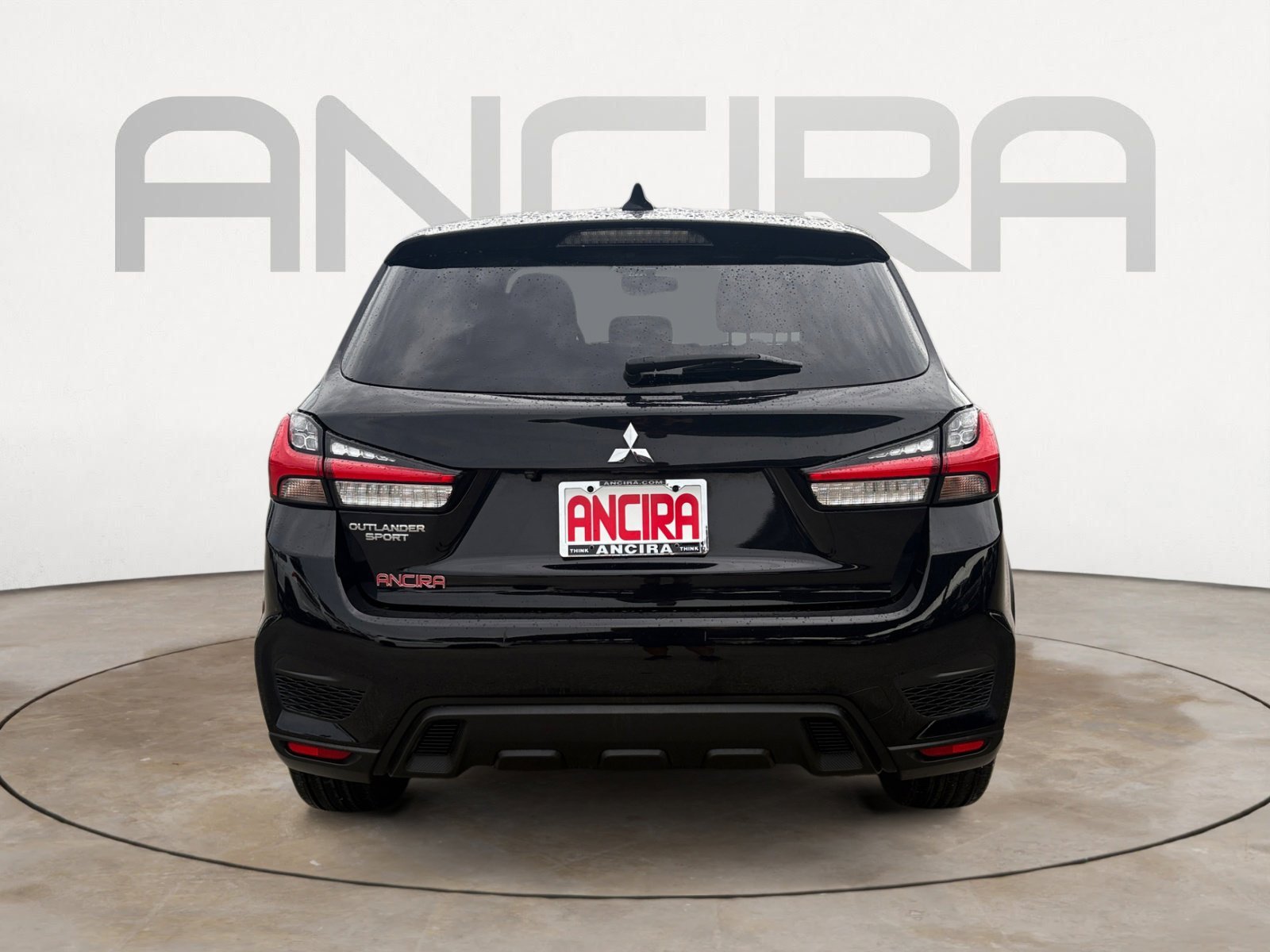 Used 2020 Labrador Black Metallic Mitsubishi ES 2.0 image 10