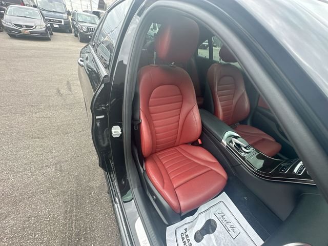 Used 2016  Mercedes-Benz C 300 image 25