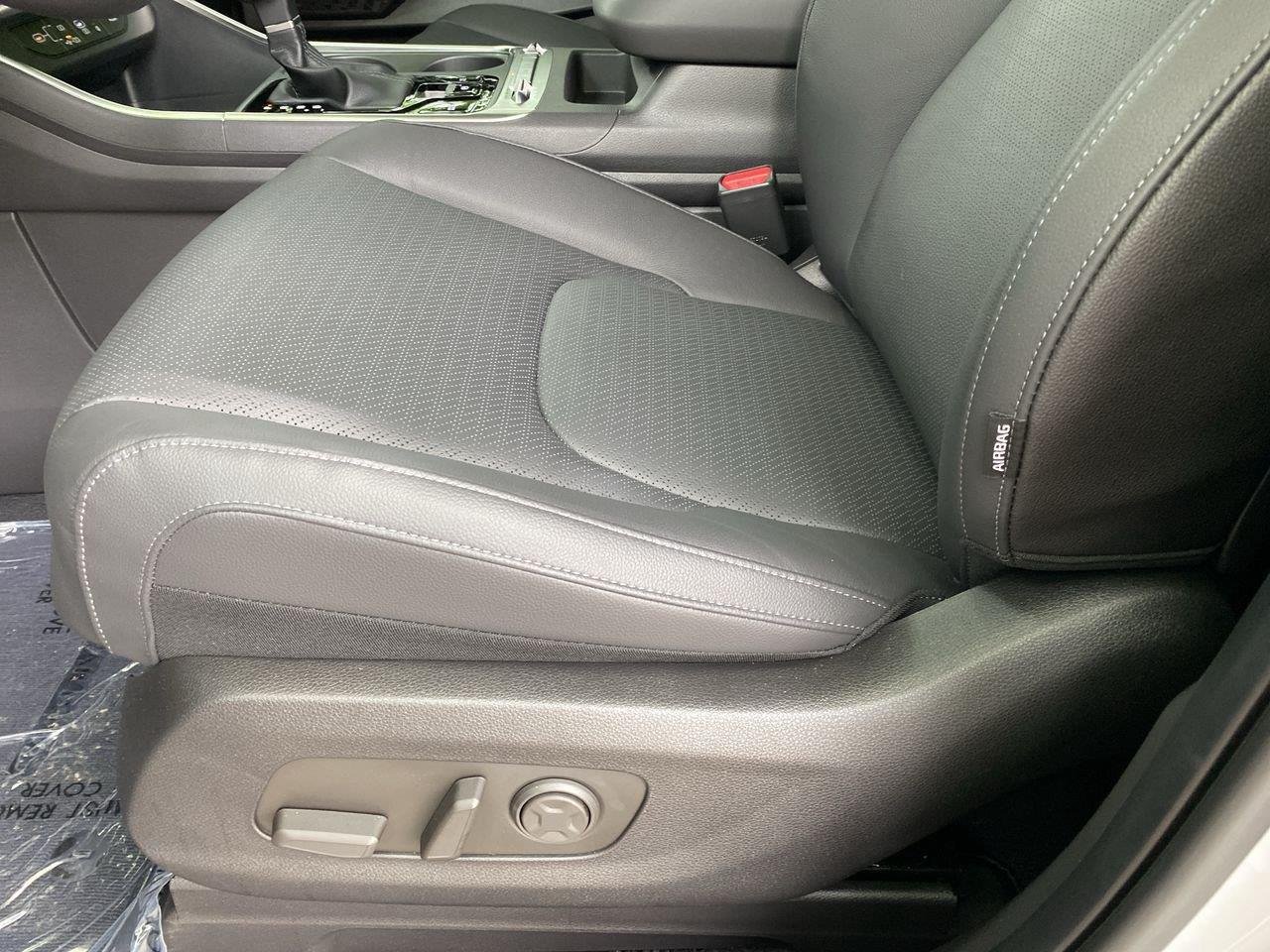 2026 Kia Carnival SX Prestige - Photo 16