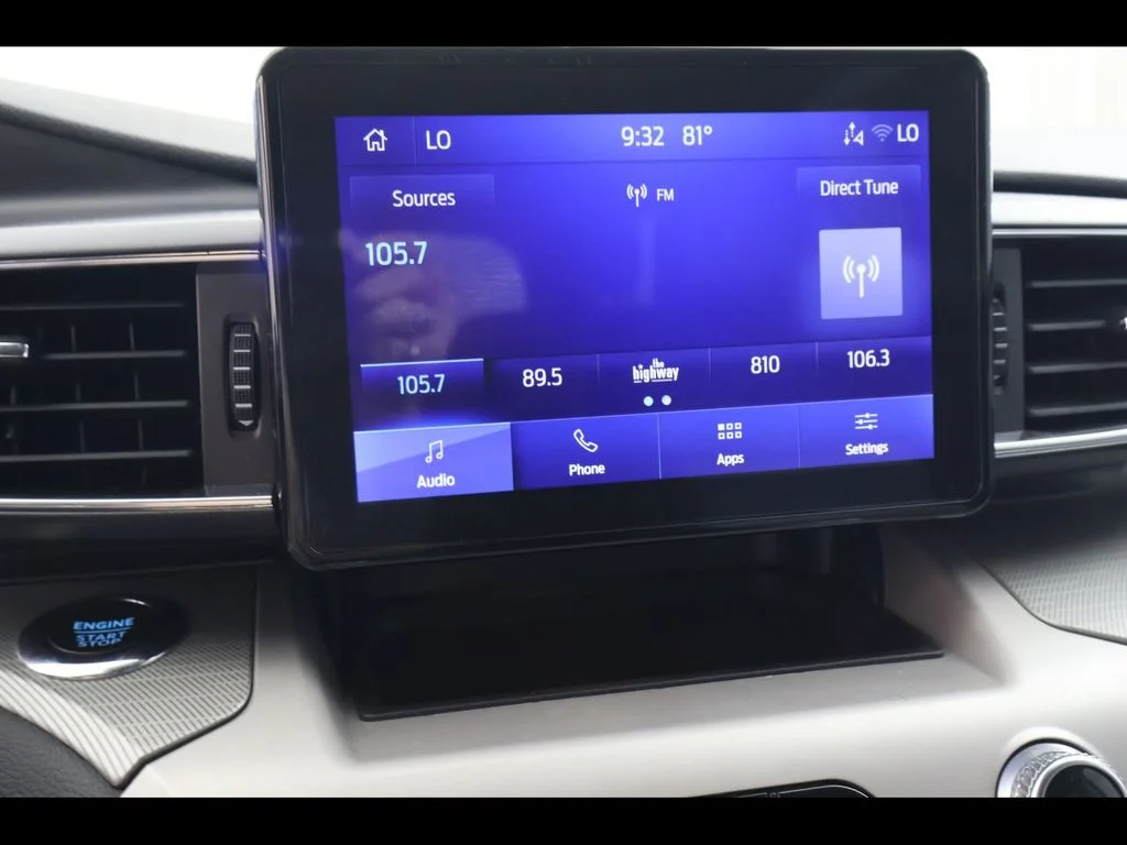 2024 Ford Explorer XLT - Photo 19