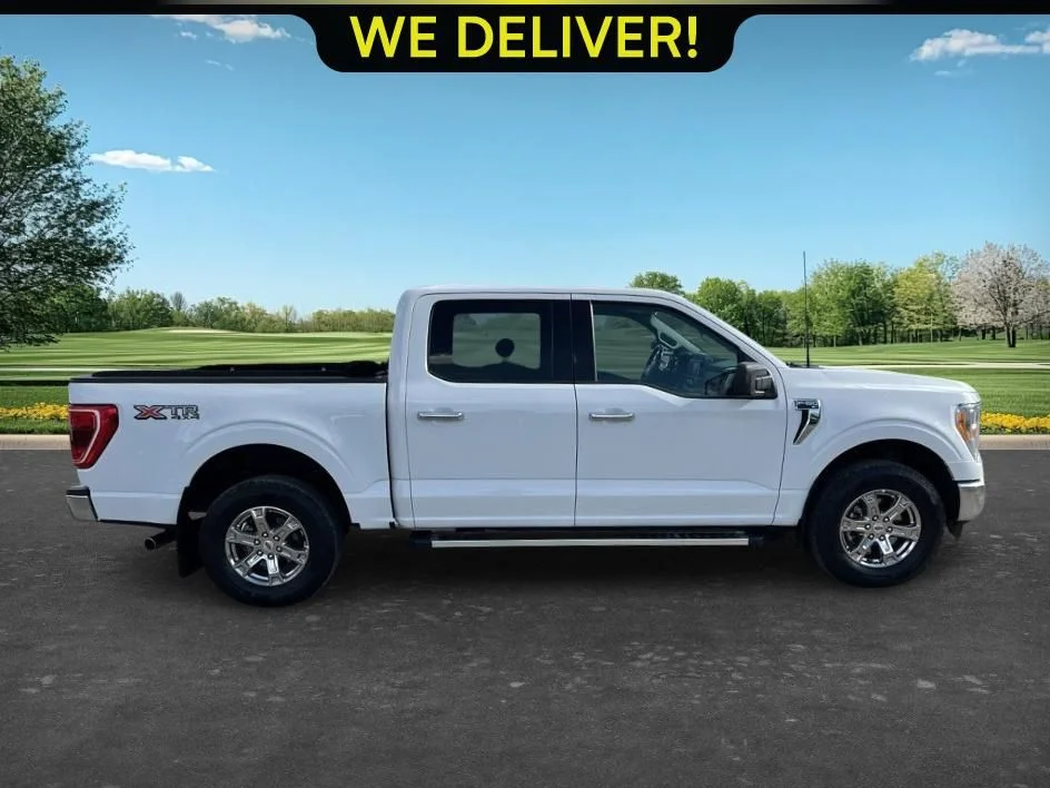 Used 2022 White Ford XLT image 4