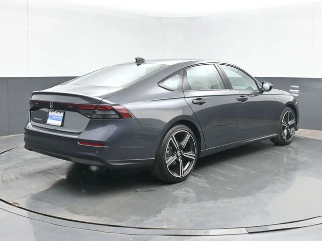 New 2026 Meteorite Gray Metallic Honda SE image 13