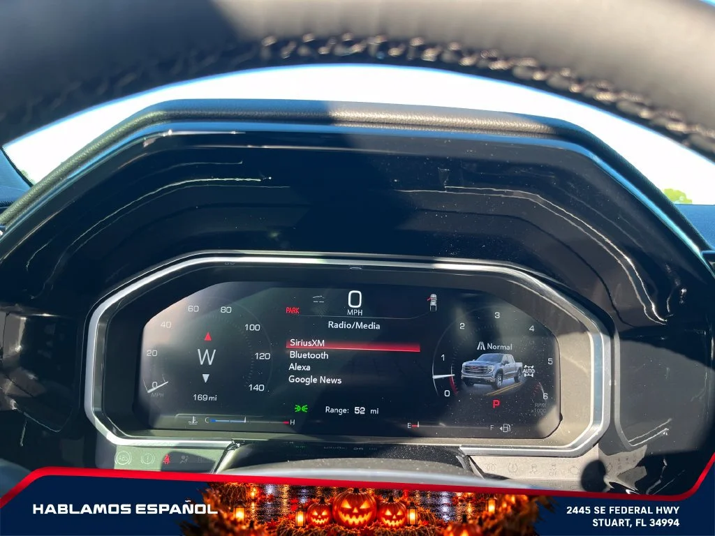 New 2026 Summit White GMC Elevation image 27