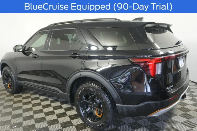 New 2026 Agate Black Metallic Ford Tremor® image 18