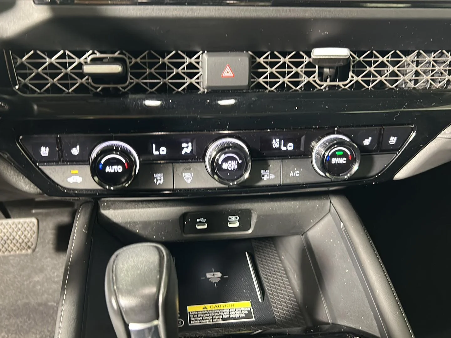 Used 2023 Platinum White Pearl Honda Touring image 20