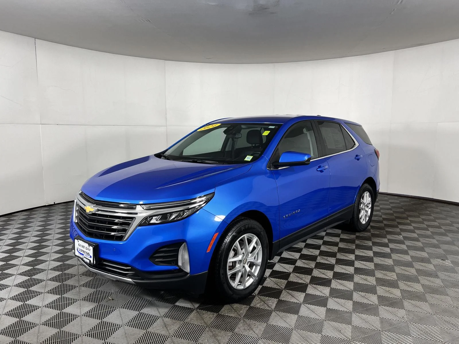 Used 2024 Riptide Blue Metallic Chevrolet LT image 18