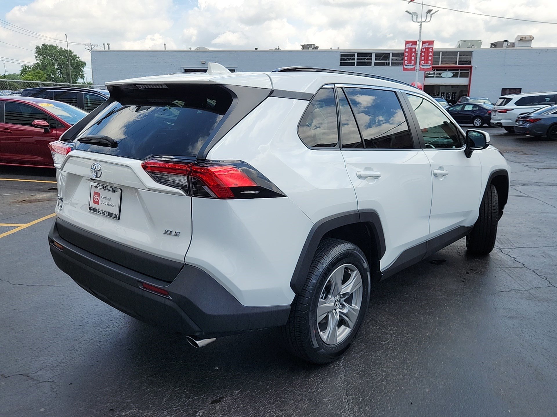 Certified Used 2024 Ice Cap Toyota XLE image 7