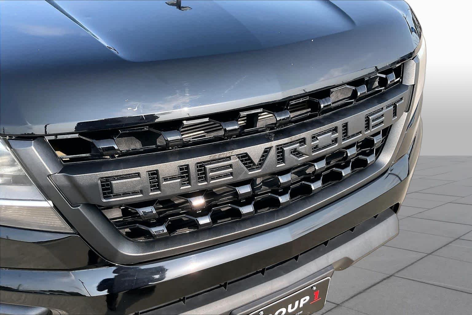 Used 2020 Black Chevrolet 2WD LT image 28