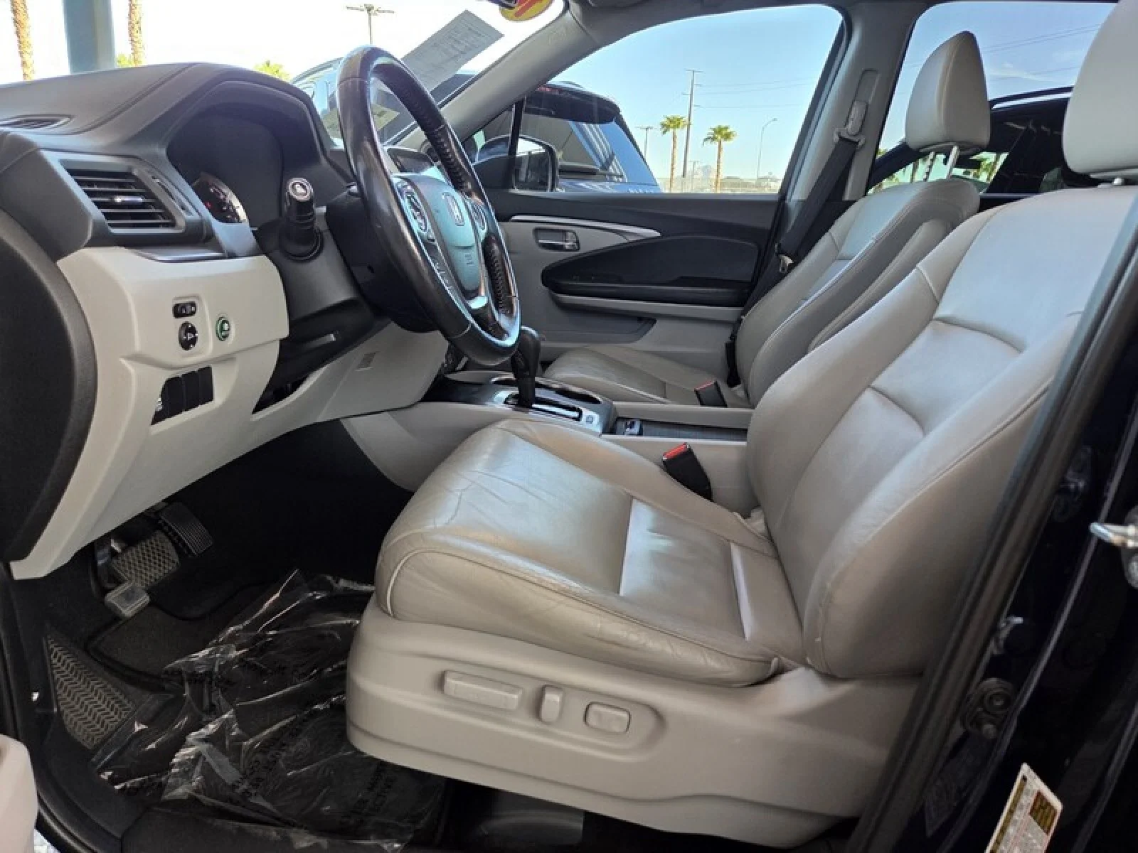 Used 2016 Obsidian Blue Pearl Honda EX-L image 13
