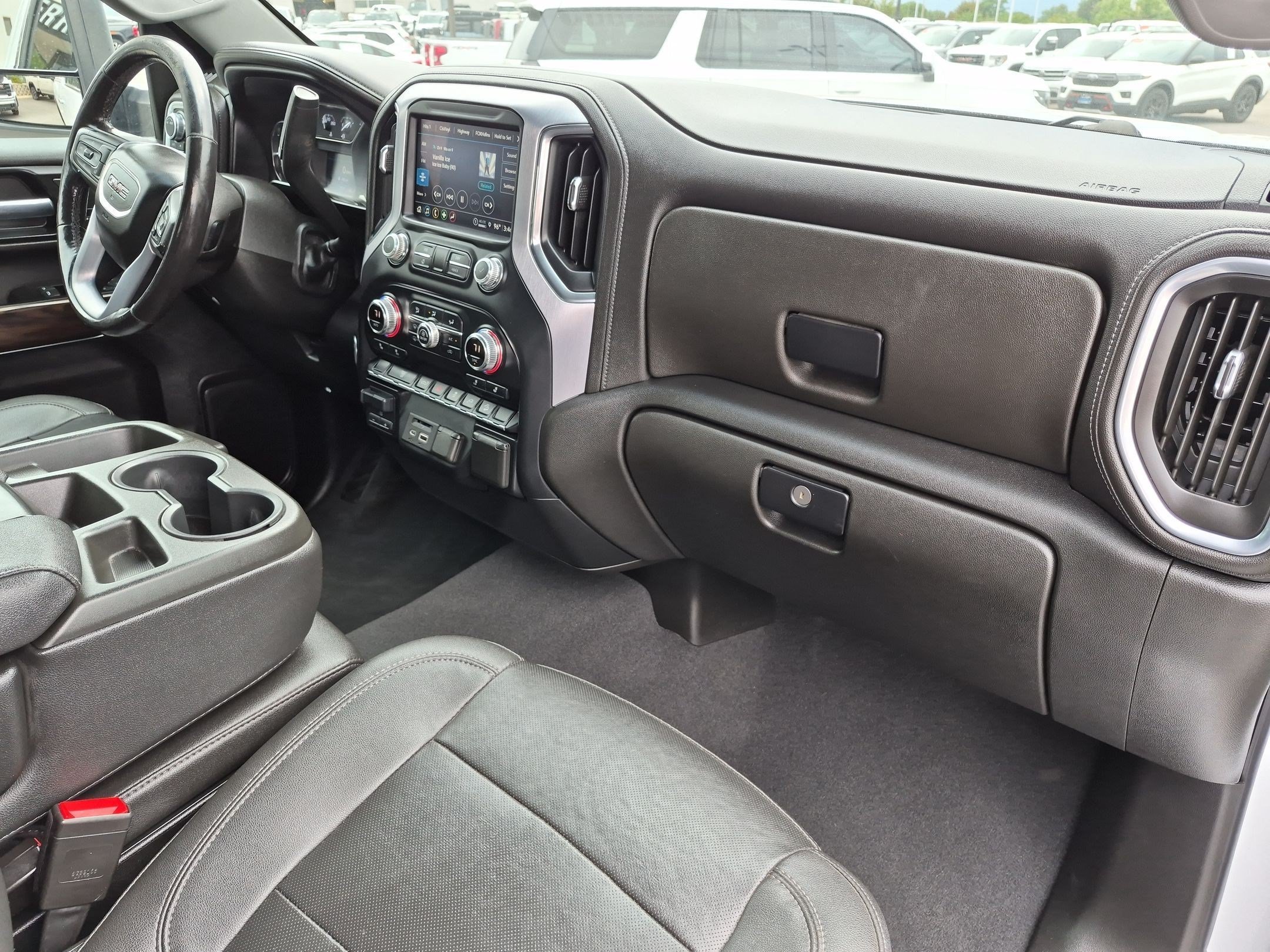 2022 GMC Sierra 3500HD SLT - Photo 30