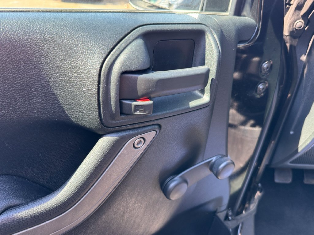 Used 2017 Black Jeep Sport image 7
